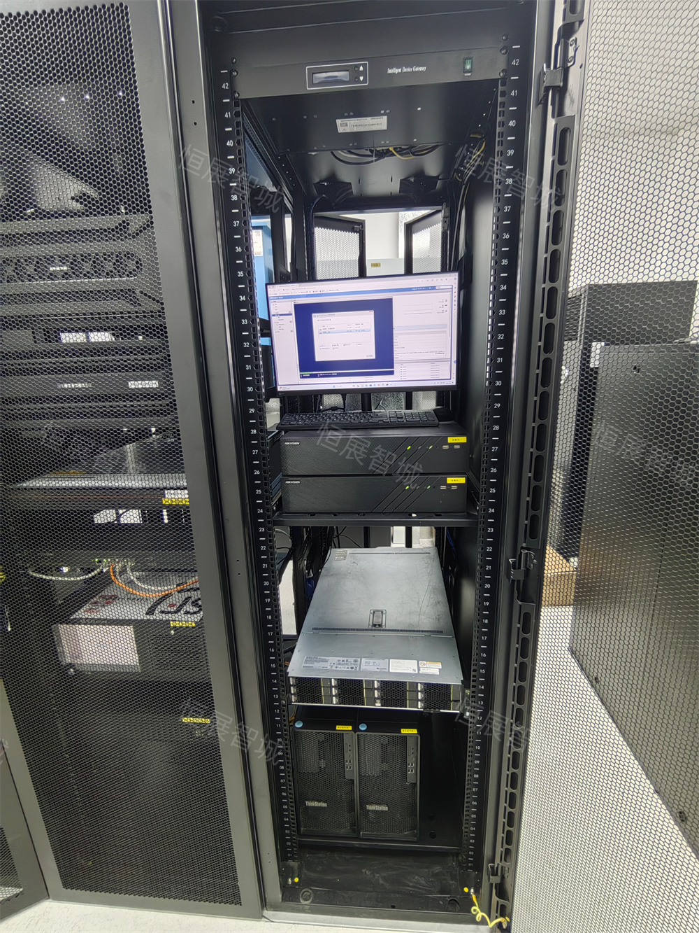 5G智慧燈桿系統(tǒng)集成解決方案：從硬件部署到平臺管理的全鏈條技術服務